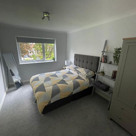 Canal Side Retreat - 2 Bedroom Apartment Heybridge  Camera foto