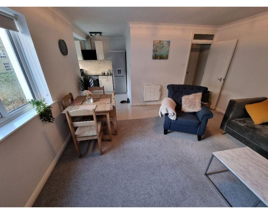 Canal Side Retreat - 2 Bedroom Apartment Heybridge  Esterno foto