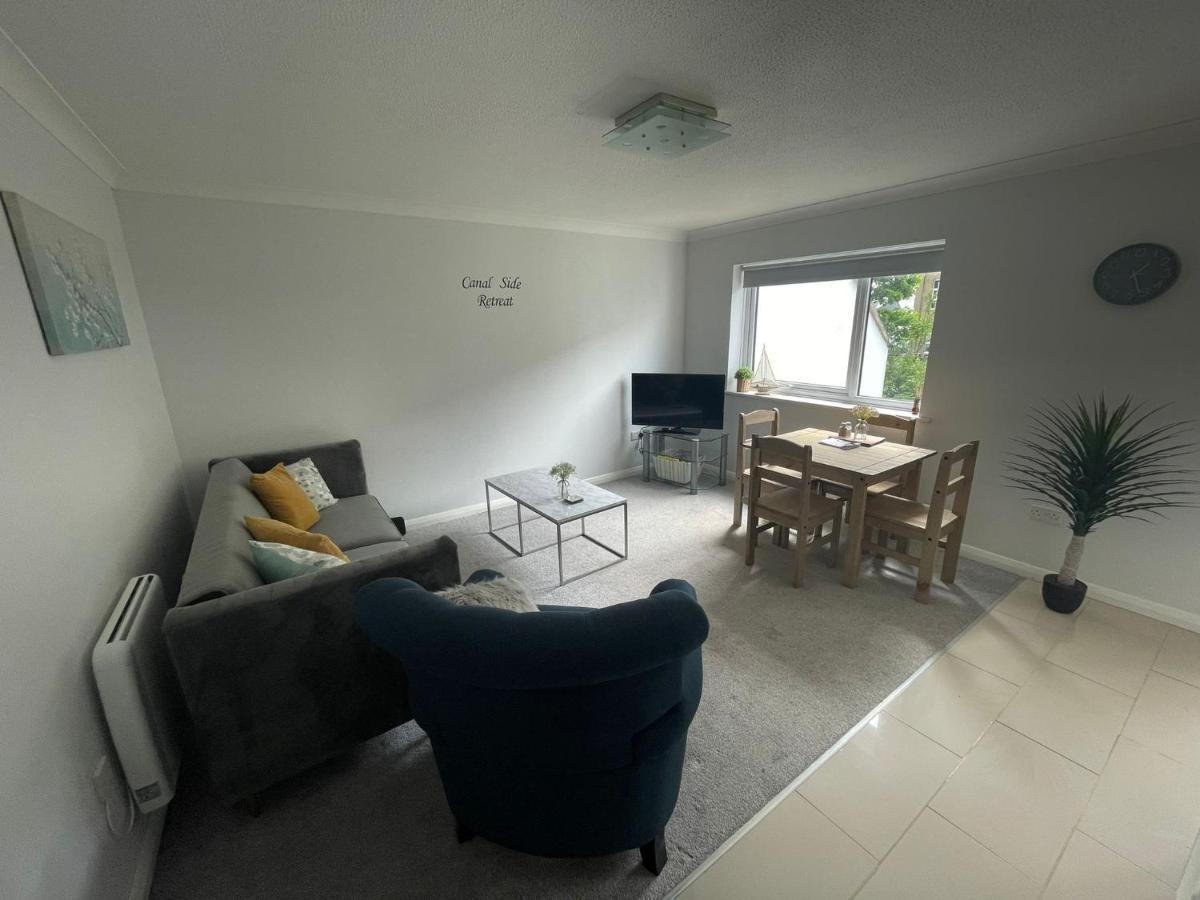 Canal Side Retreat - 2 Bedroom Apartment Heybridge  Esterno foto