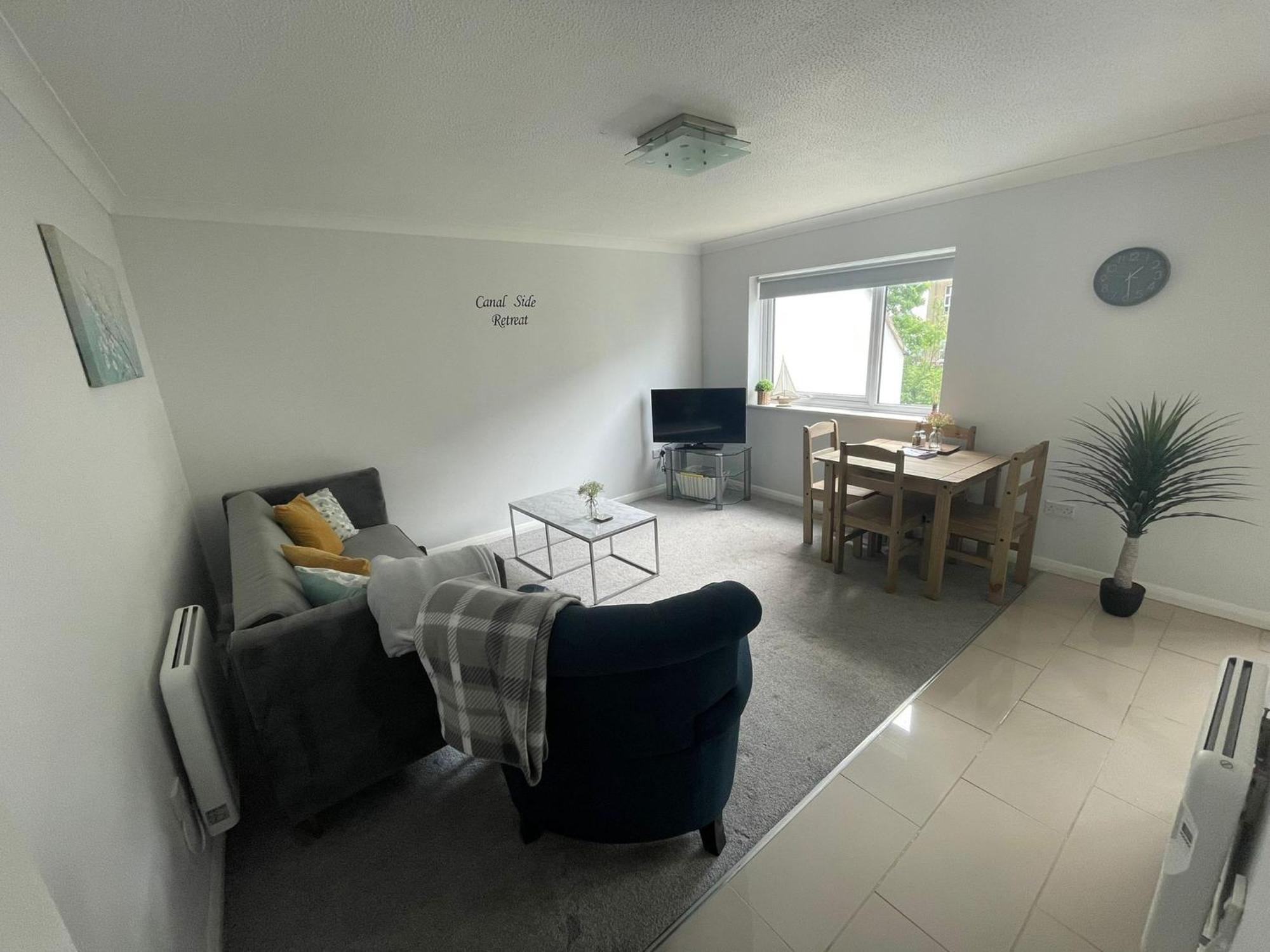 Canal Side Retreat - 2 Bedroom Apartment Heybridge  Camera foto